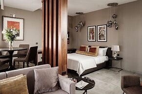 1926 Le Parisot Boutique Suites