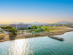 Le Monde Beach Resort & Spa