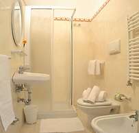 Hotel Prestige