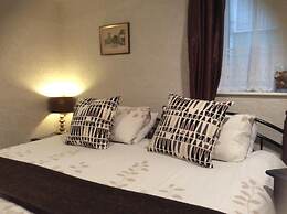 Hedley Villa Guest House