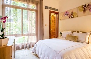 Oasis Casa Condo