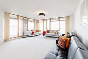 Premium London Excel Apartment
