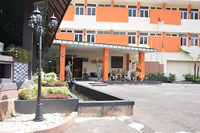 Arra Lembah Pinus