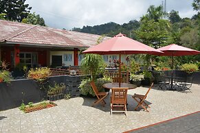 Arra Lembah Pinus