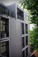 Merdelong Hotel