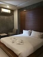 Merdelong Hotel