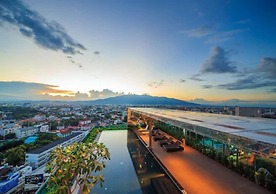 The Astra Luxury Suit condo