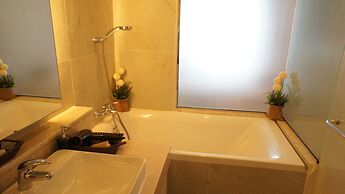 The Astra Luxury Suit condo