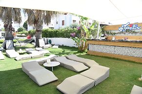 Tasev Apart Hotel