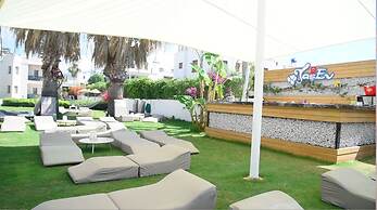 Tasev Apart Hotel