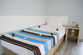 Tasev Apart Hotel