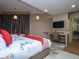 Hotel Holmes GP