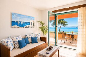 Makis Inn Resort