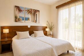 Makis Inn Resort