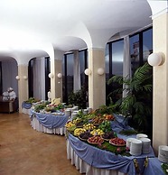 Hotel President