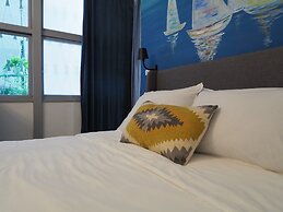 SeamoonHouse