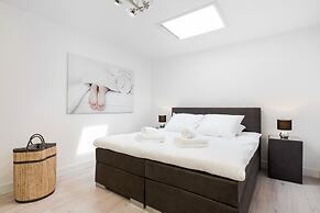 Windmill Apartment