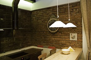 Arina Apartments