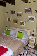 Arina Apartments