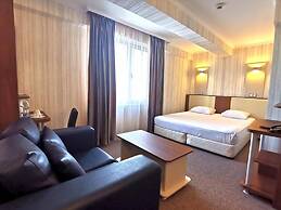 Elate Plaza Business Hotel