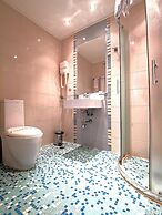 Elate Plaza Business Hotel