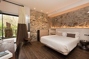 Hotel Sagarlore