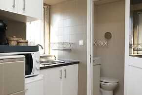 Flores Guest House