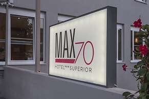 Hotel Max 70