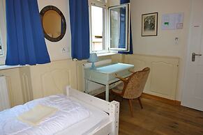 Lotte Hostel