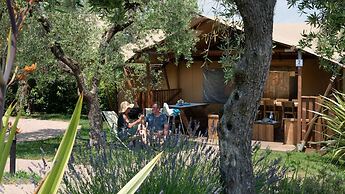 Weekend Glamping Resort