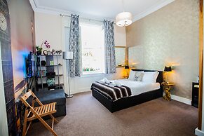 Pimlico Chic Suite