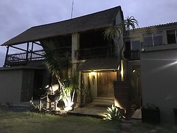 Sunset Lodge & Safaris