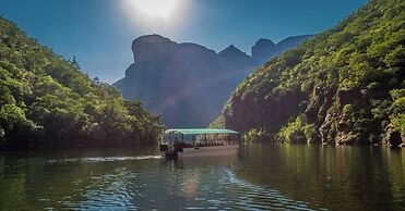 Sunset Lodge & Safaris