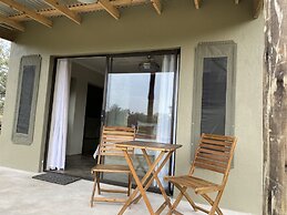 Sunset Lodge & Safaris