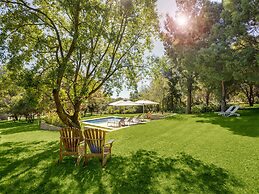 Amberhall Guesthouse