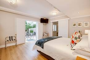 Amberhall Guesthouse