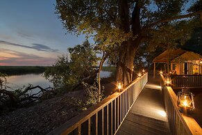 Xaro Lodge