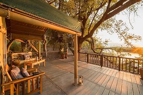 Xaro Lodge
