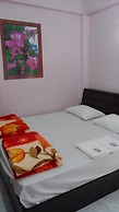 Puangchompoo Place