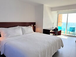 Garner Hotel Mazatlan Beach by IHG