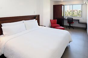 Garner Hotel Mazatlan Beach by IHG