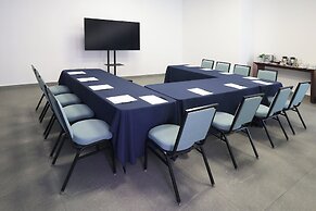 Garner Hotel Mazatlan Beach by IHG