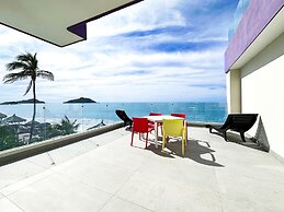 Garner Hotel Mazatlan Beach by IHG
