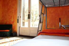 Bed & Art Barcelona