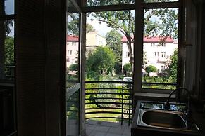 Alder Apartments