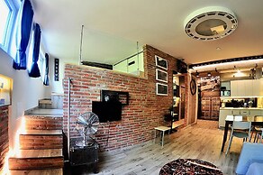 Alder Apartments