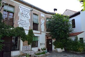 Hostal La Mesnadita