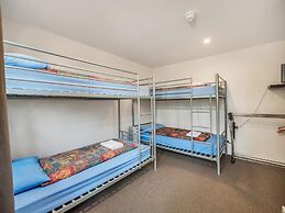 Snowy Valley - Hostel