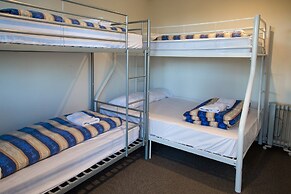 Snowy Valley - Hostel