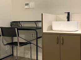 Upflo Hostel
